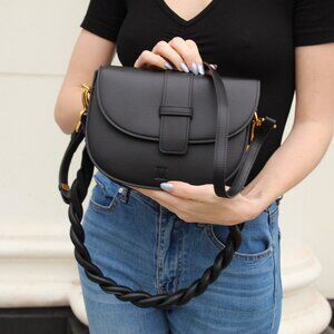 Genuine Leather Saddle Bag for Women | Stylish Cowhide Messenger Bag